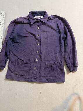 Active Exchange Vintage Button-Down Shirt with Textured Sleeves and Pockets